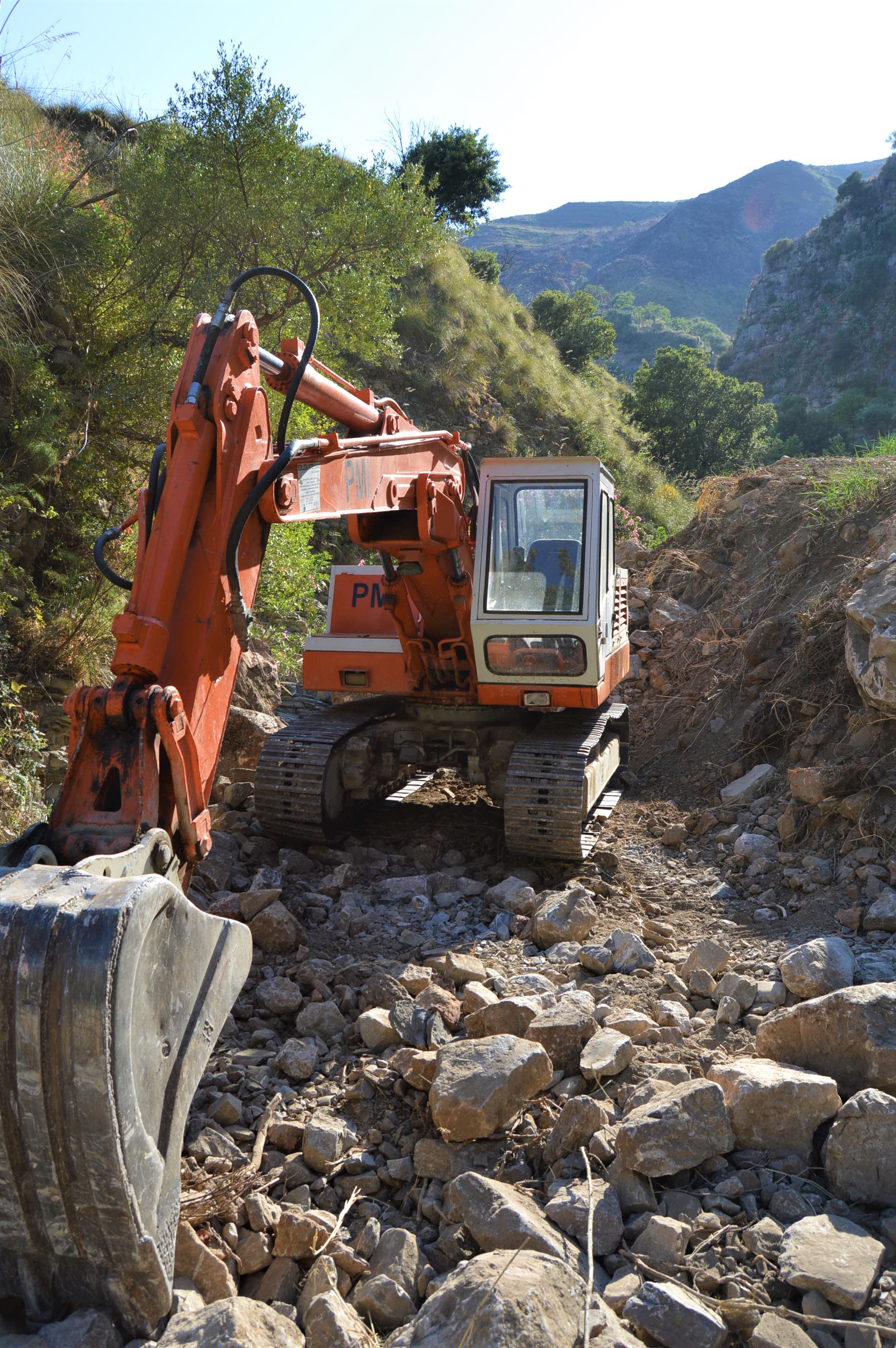 Digging out Argillaceous Limestone and Marlstone