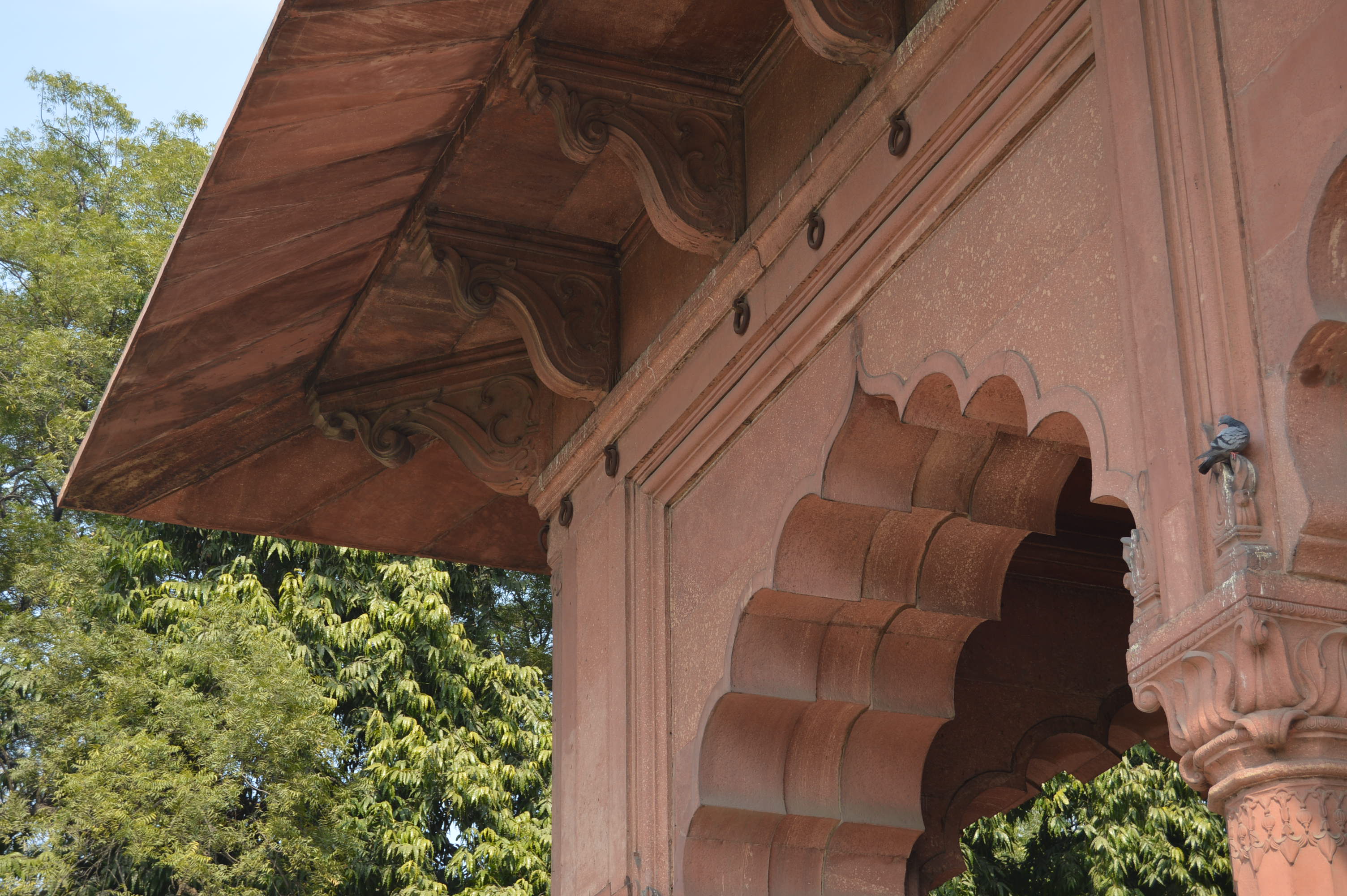 Fine polished lime plaster ensured opulent splendour